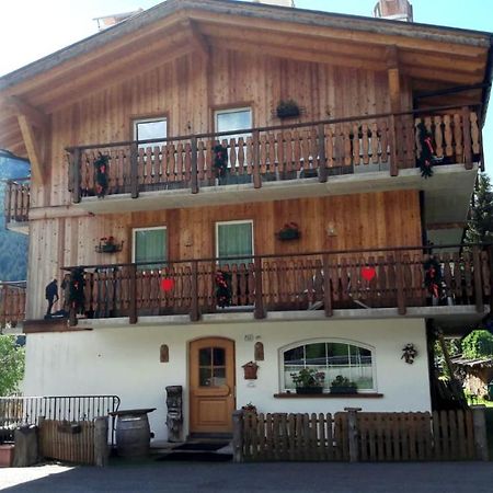 Ciasa Ciampedie Vigo di Fassa Bagian luar foto