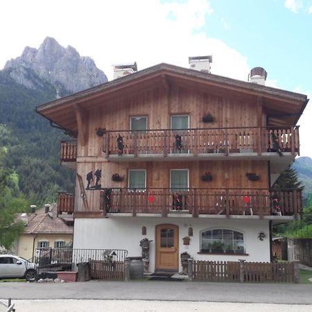 Ciasa Ciampedie Vigo di Fassa Bagian luar foto
